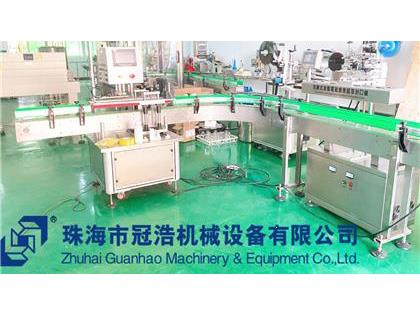 旋蓋機(jī)，鋁箔封口機(jī)，貼標(biāo)機(jī)，噴碼機(jī)，整套生產(chǎn)線已完成生產(chǎn)送貨至客戶公司